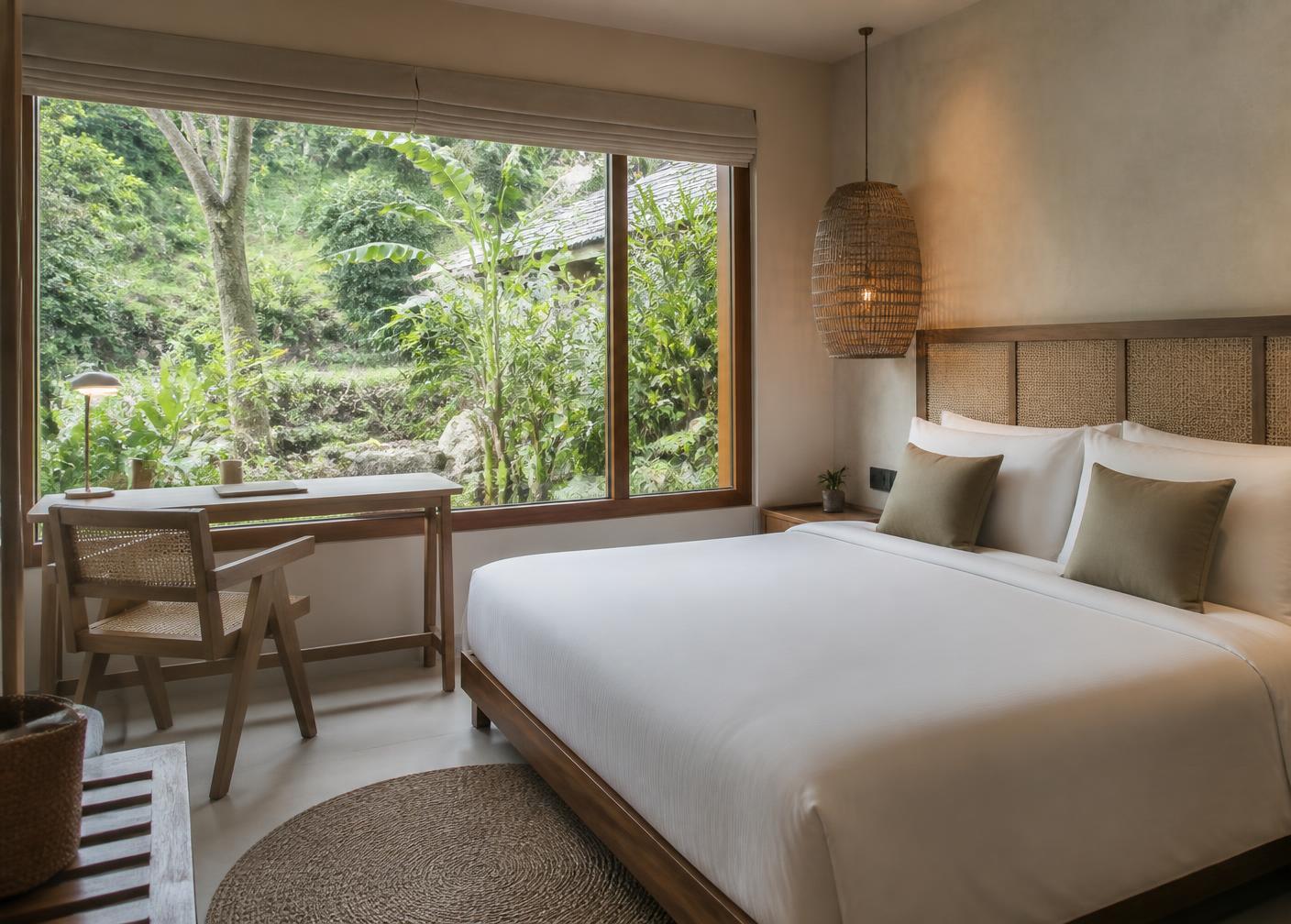 Deluxe Double room at Sea Hills Resort
